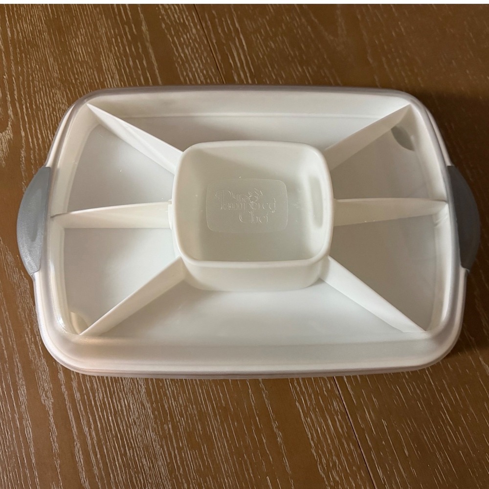 Pampered Chef Cool & Serve Large Square Tray White With Deviled Egg Insert